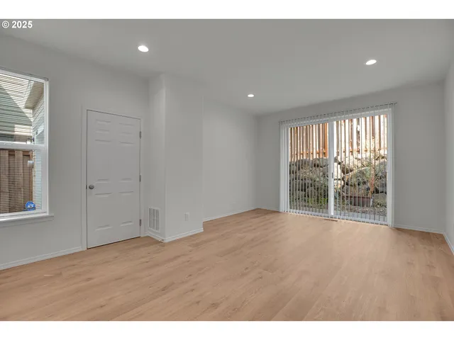 $489,900 | 20669 Southwest Skiver Street, Beaverton, OR 97078