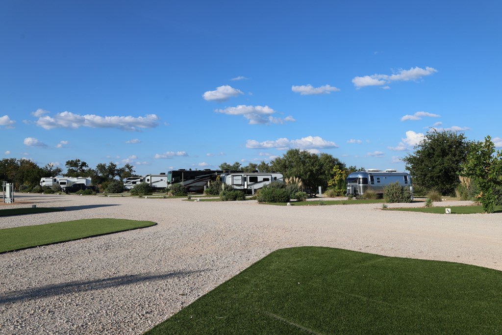 4584 Highway 290, Unit 252 Fredericksburg, TX 78624 - Photo 7 of 16