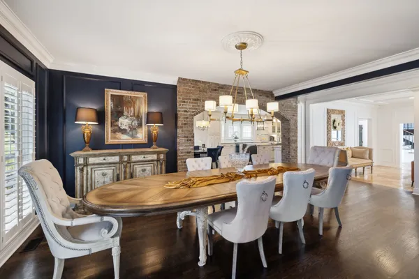 $2,499,000 | 2411 Old Hickory Boulevard, Nashville, TN 37221