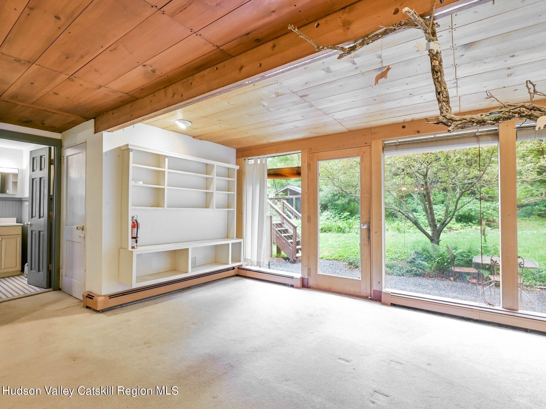 228 Plutarch Road Highland, NY 12528 - Photo 14 of 40 photo_online_014