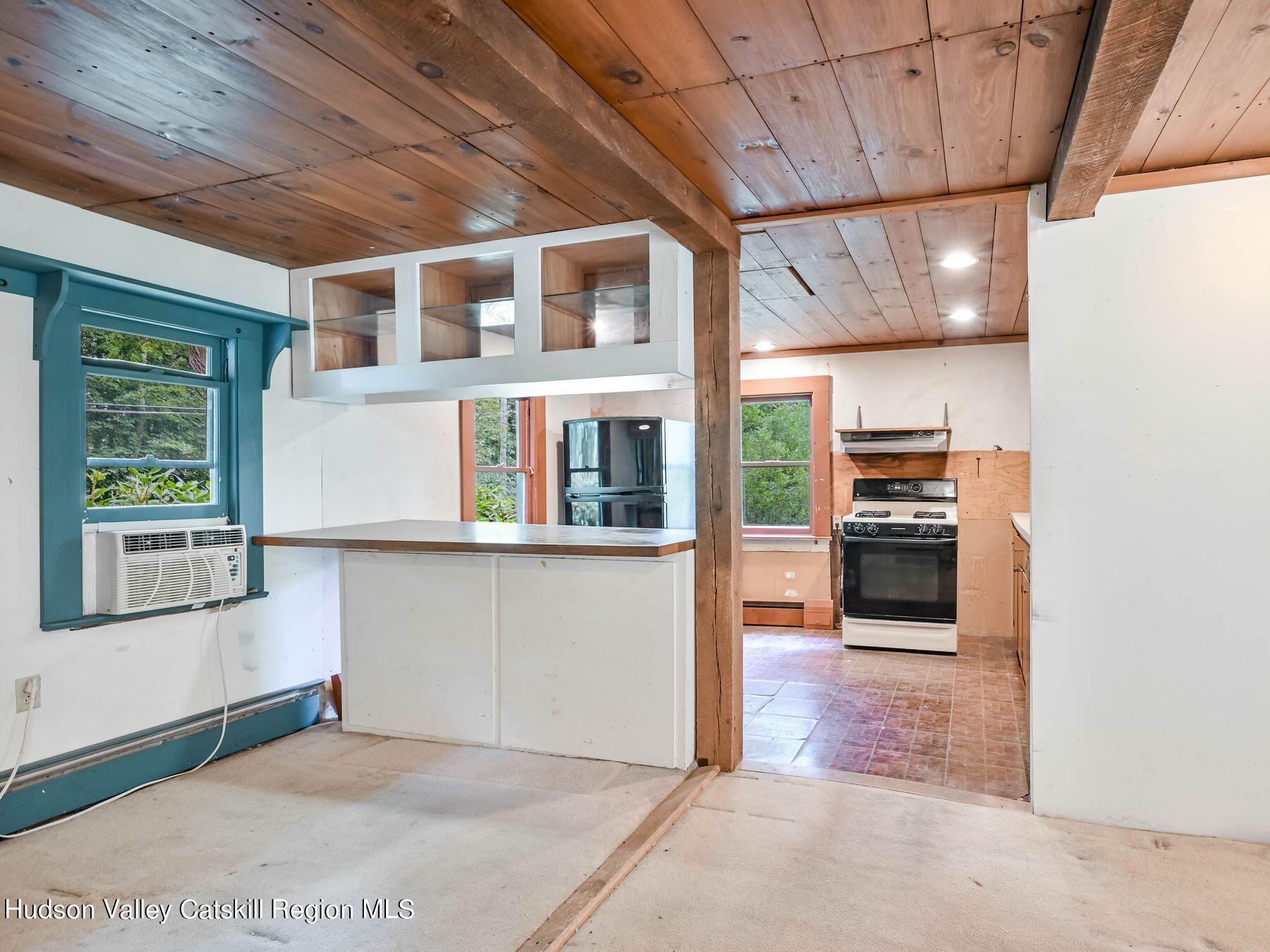 228 Plutarch Road Highland, NY 12528 - Photo 15 of 40 photo_online_015