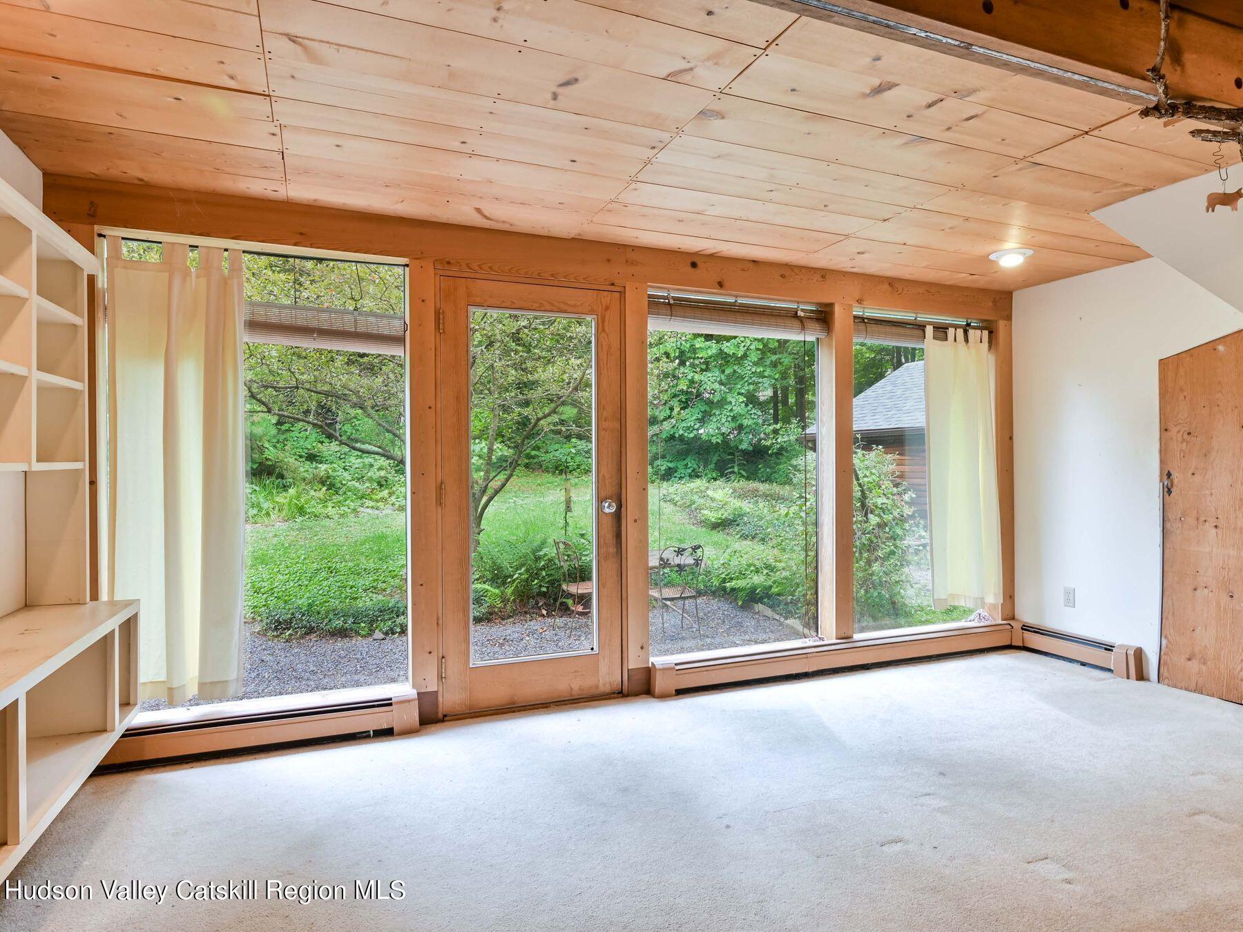 228 Plutarch Road Highland, NY 12528 - Photo 16 of 40 photo_online_016