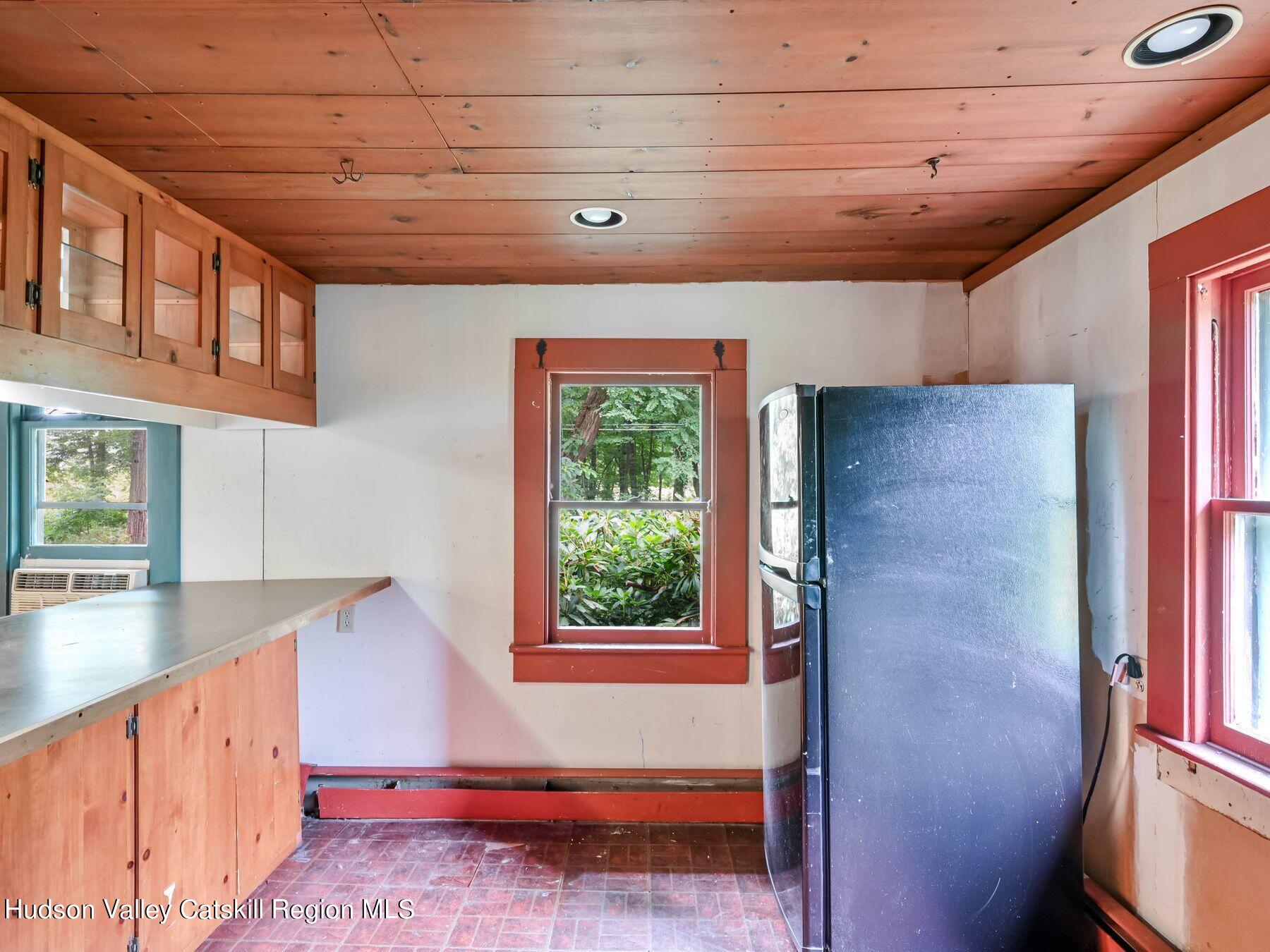 228 Plutarch Road Highland, NY 12528 - Photo 20 of 40 photo_online_020