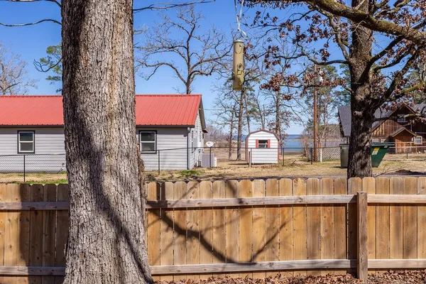 $379,000 | 195 Lakeside Drive, Zavalla, TX 75980