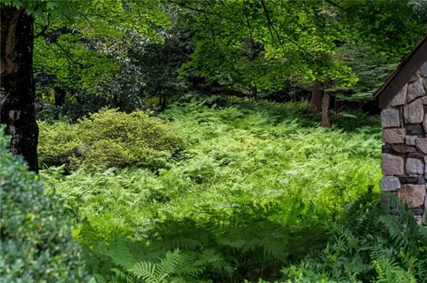 $5,950,000 | 1727 West Paces Ferry Road Northwest, Atlanta, GA 30327