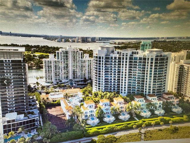 a view of building with an outdoor space
