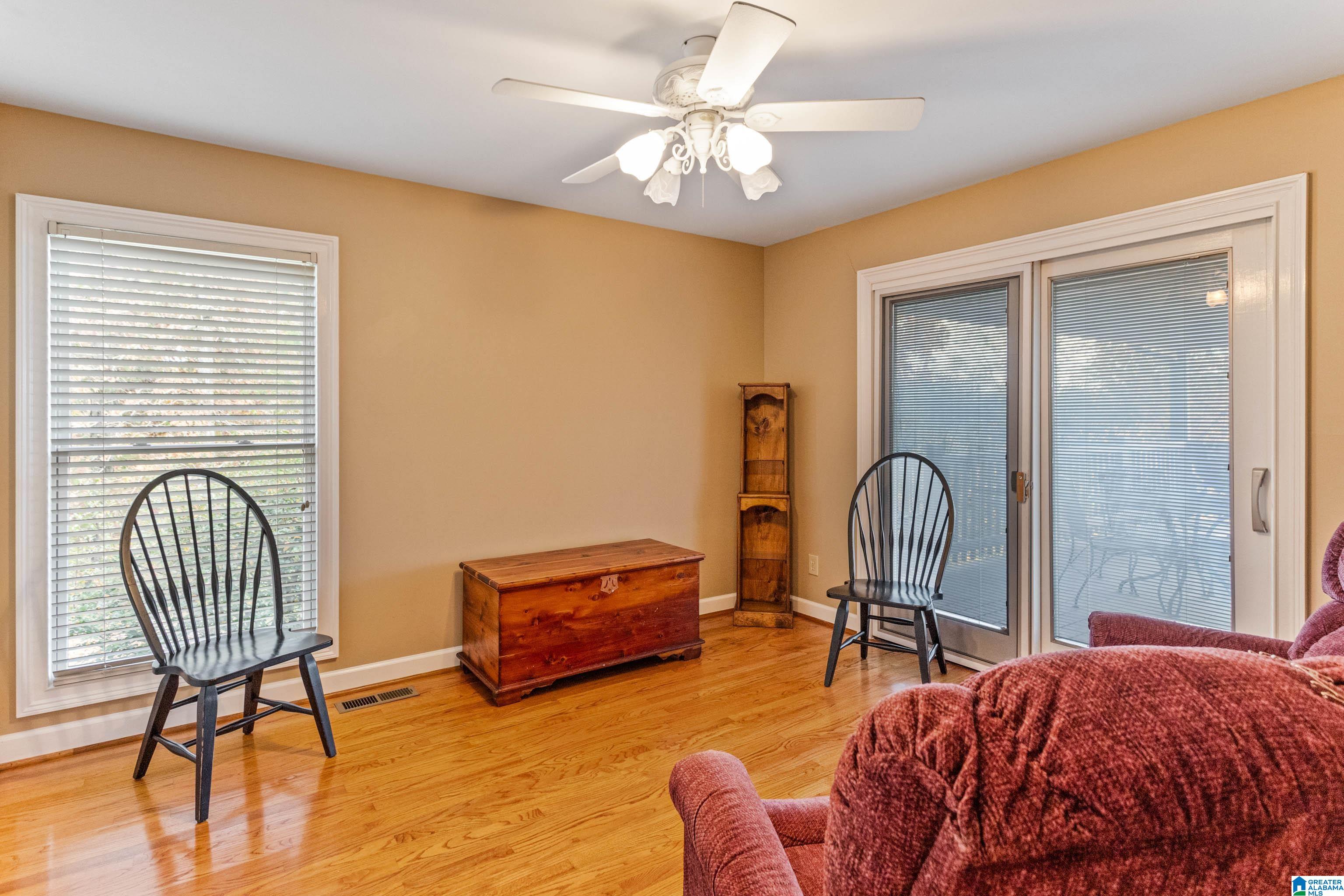 55 Lakeshore Loop Oneonta, AL 35121 - Photo 35 of 48