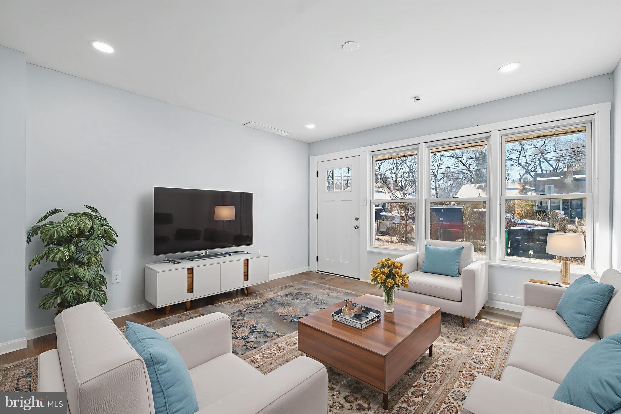 7708 Bender Road Landover, MD 20785 - Photo 2 of 30