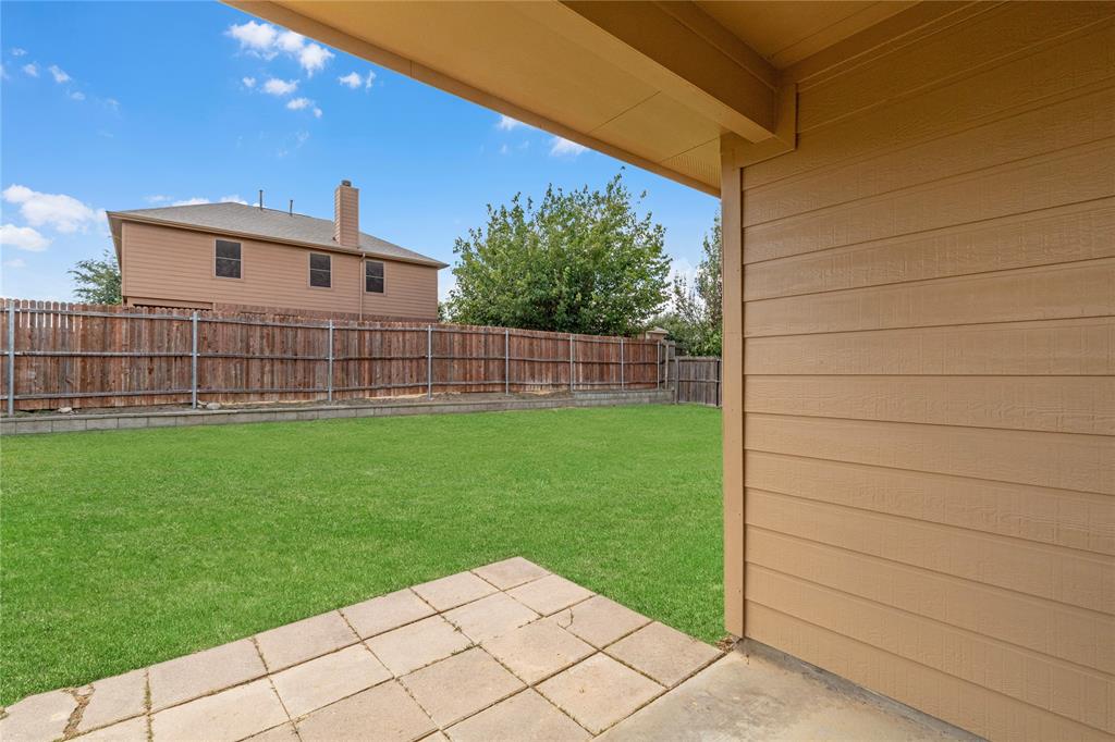 14045 Rodeo Daze Drive Fort Worth, TX 76052 - Photo 29 of 38