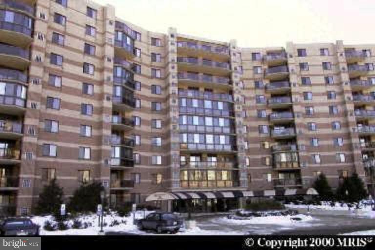 8360 Greensboro Drive, Unit 614 McLean, VA 22102 - Photo 1 of 1 Exterior (Main)
