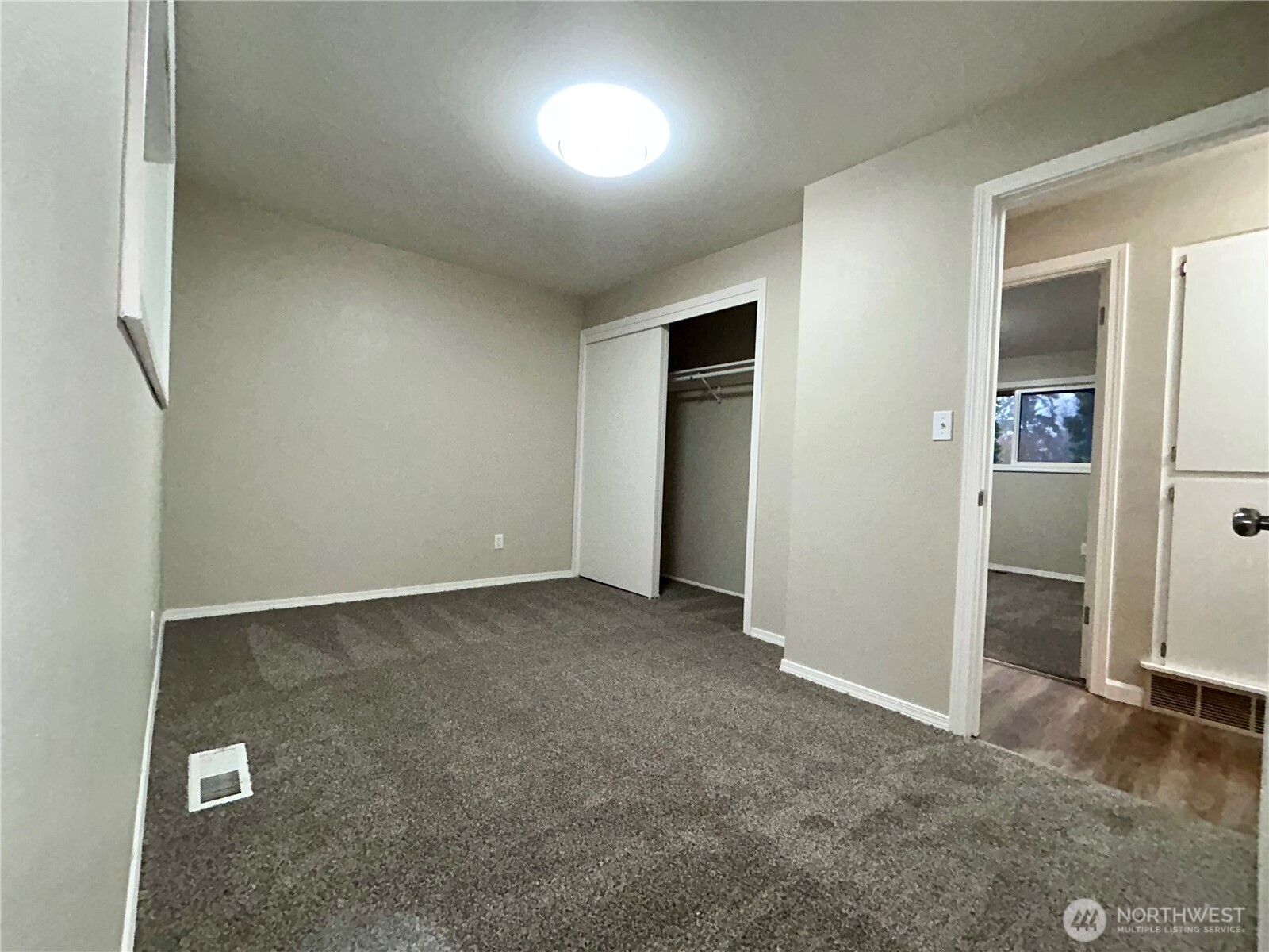 19221 100th Avenue Northeast Bothell, WA 98011 - Photo 13 of 28