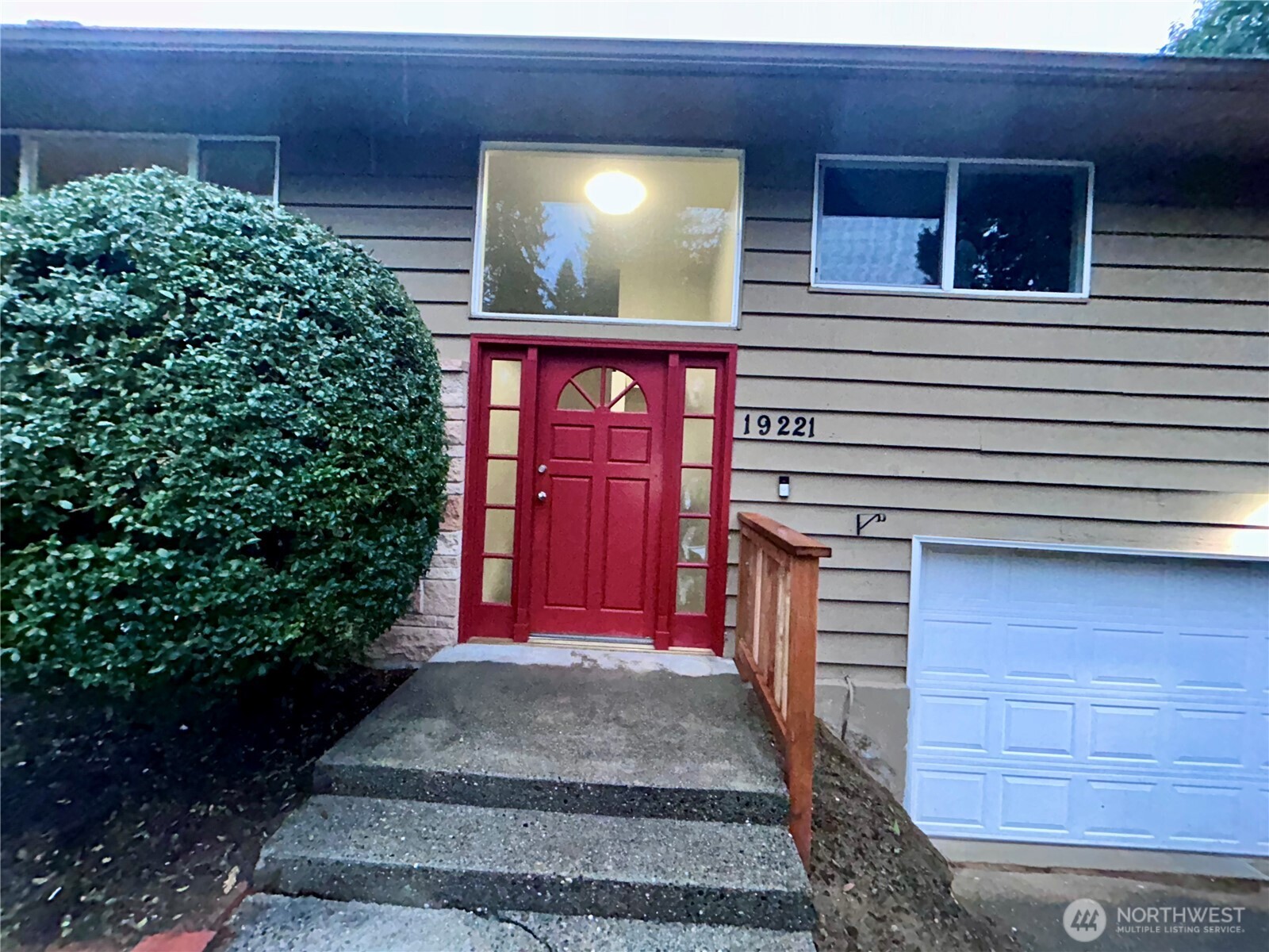 19221 100th Avenue Northeast Bothell, WA 98011 - Photo 2 of 28