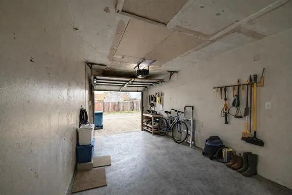 $1,900 | 2509 Stanford Street, Unit A, Rowlett, TX 75088