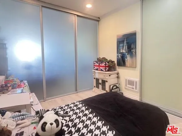$649,000 | 11645 Montana Avenue, Unit 323, Los Angeles, CA 90049