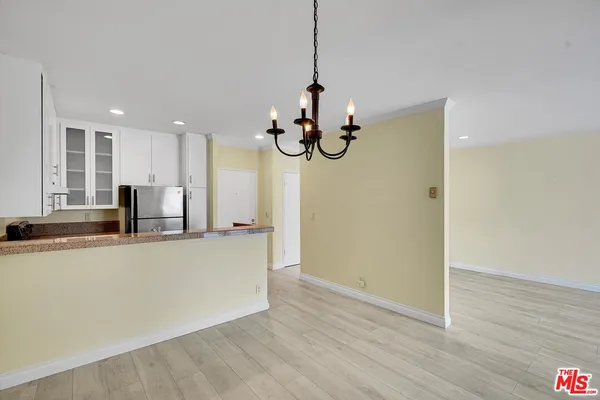 $649,000 | 11645 Montana Avenue, Unit 323, Los Angeles, CA 90049