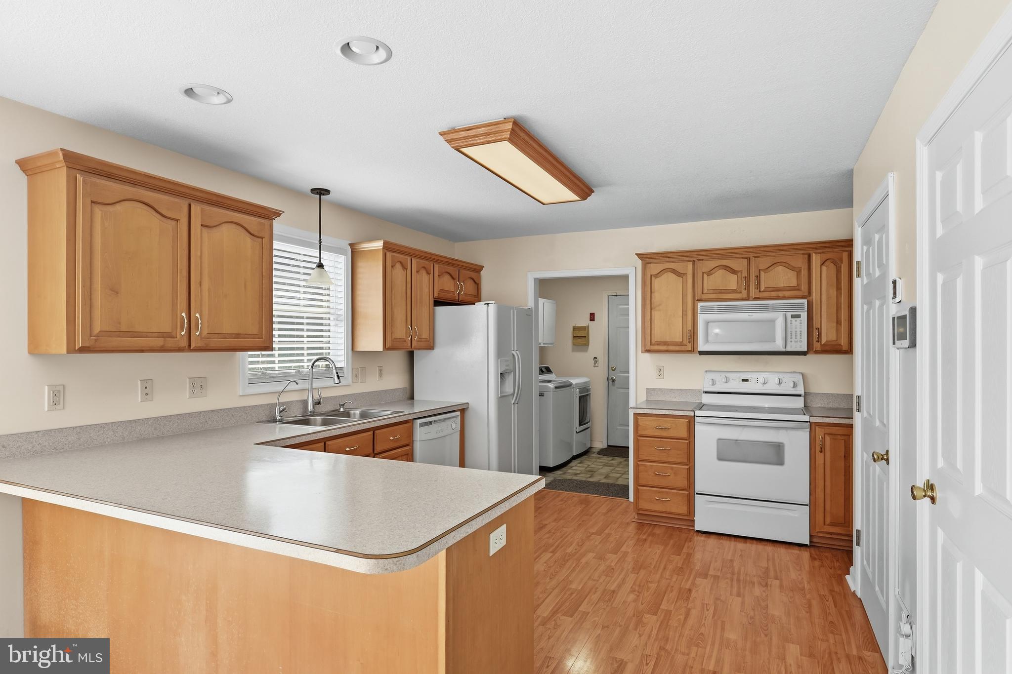 10077 Old Furnace Road Seaford, DE 19973 - Photo 7 of 43 Kitchen