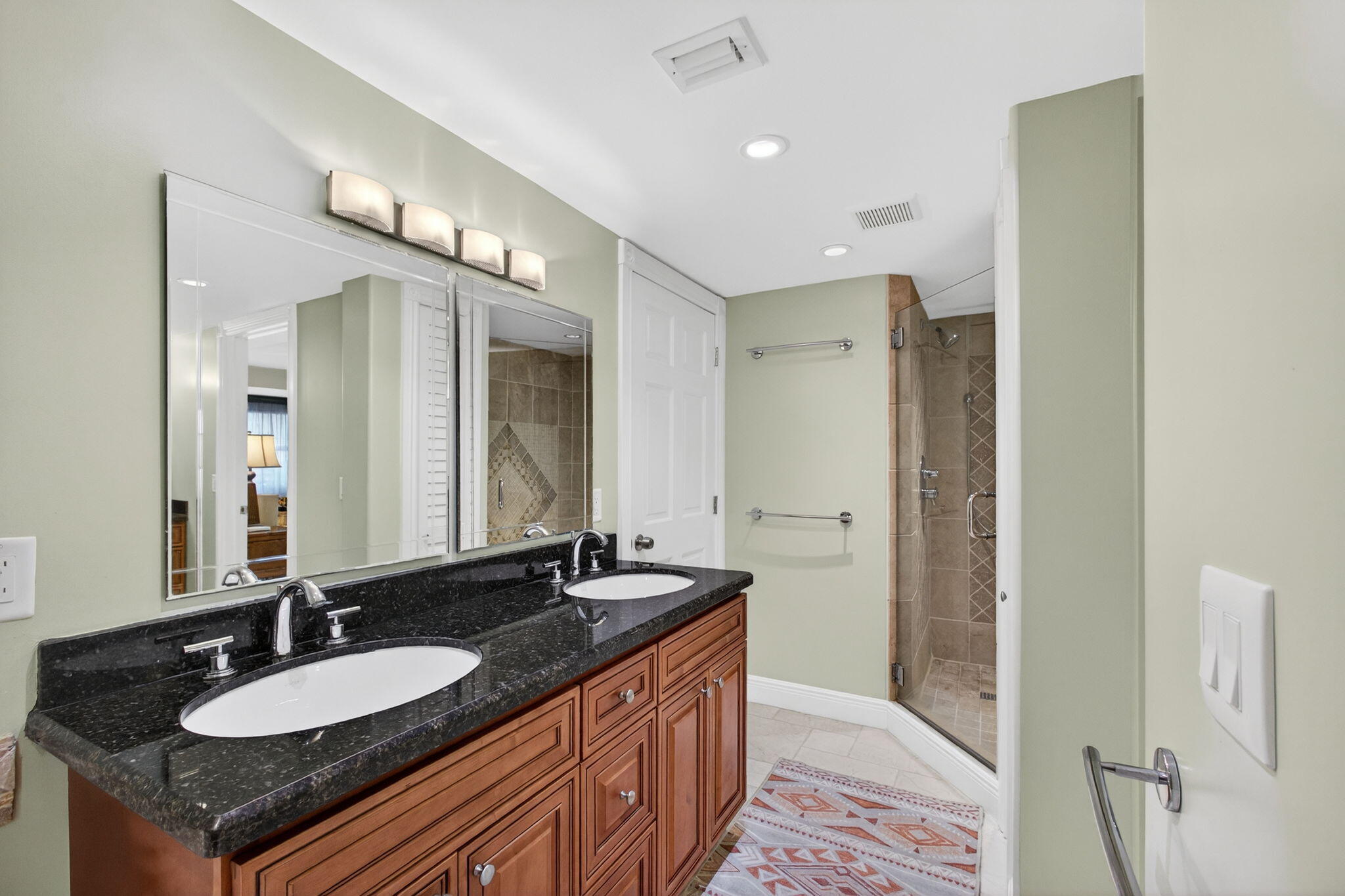 129 South Golfview Road, Unit 7 Lake Worth Beach, FL 33460 - Photo 42 of 79 52-web-or-mls-5D1A7893