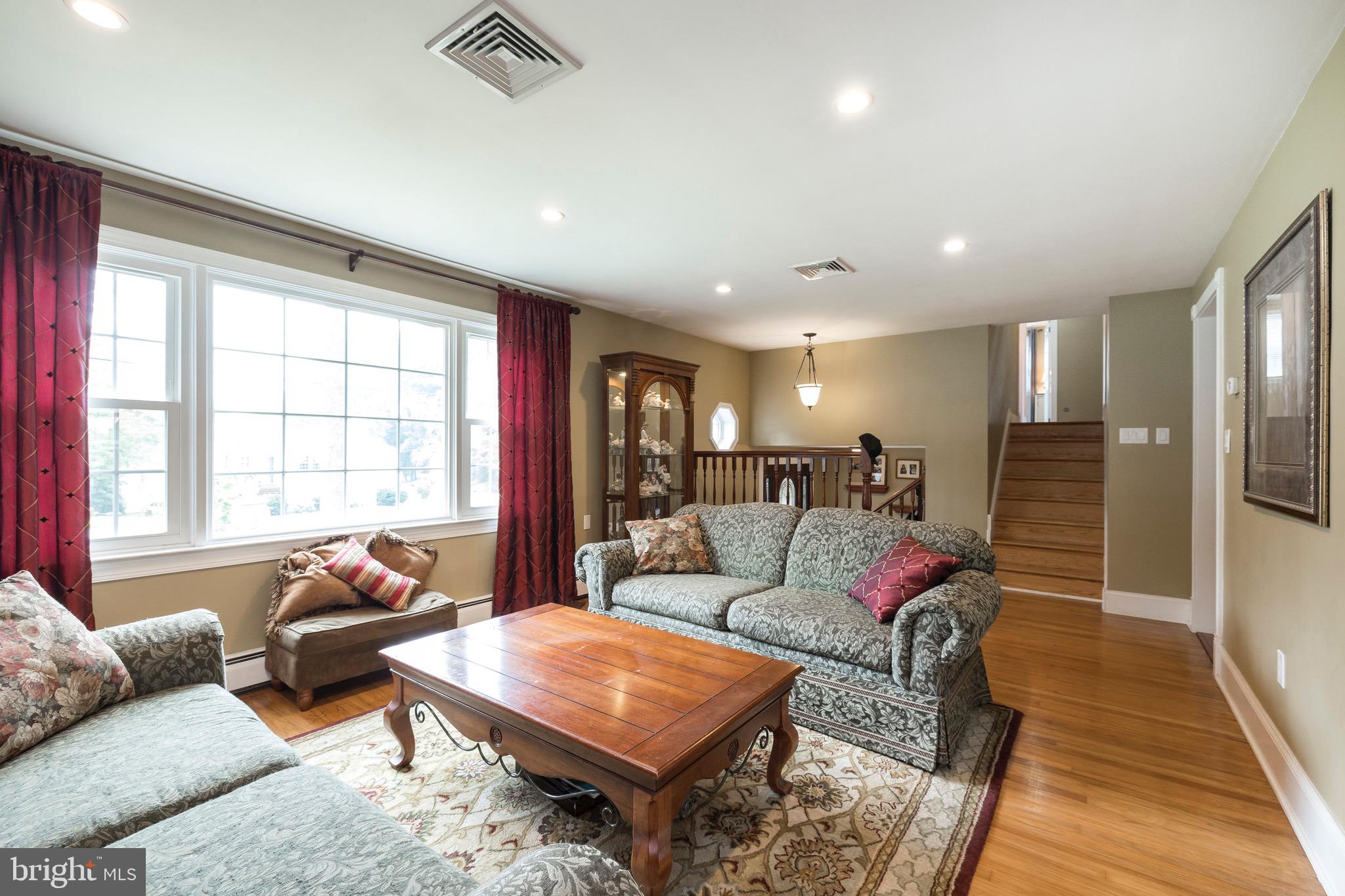 1219 Sylvan Road West Chester, PA 19382 - Photo 5 of 32 Gallery Image 5