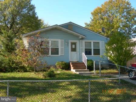 7794 East Shore Road Pasadena, MD 21122 - Photo 1 of 21 Exterior (General)