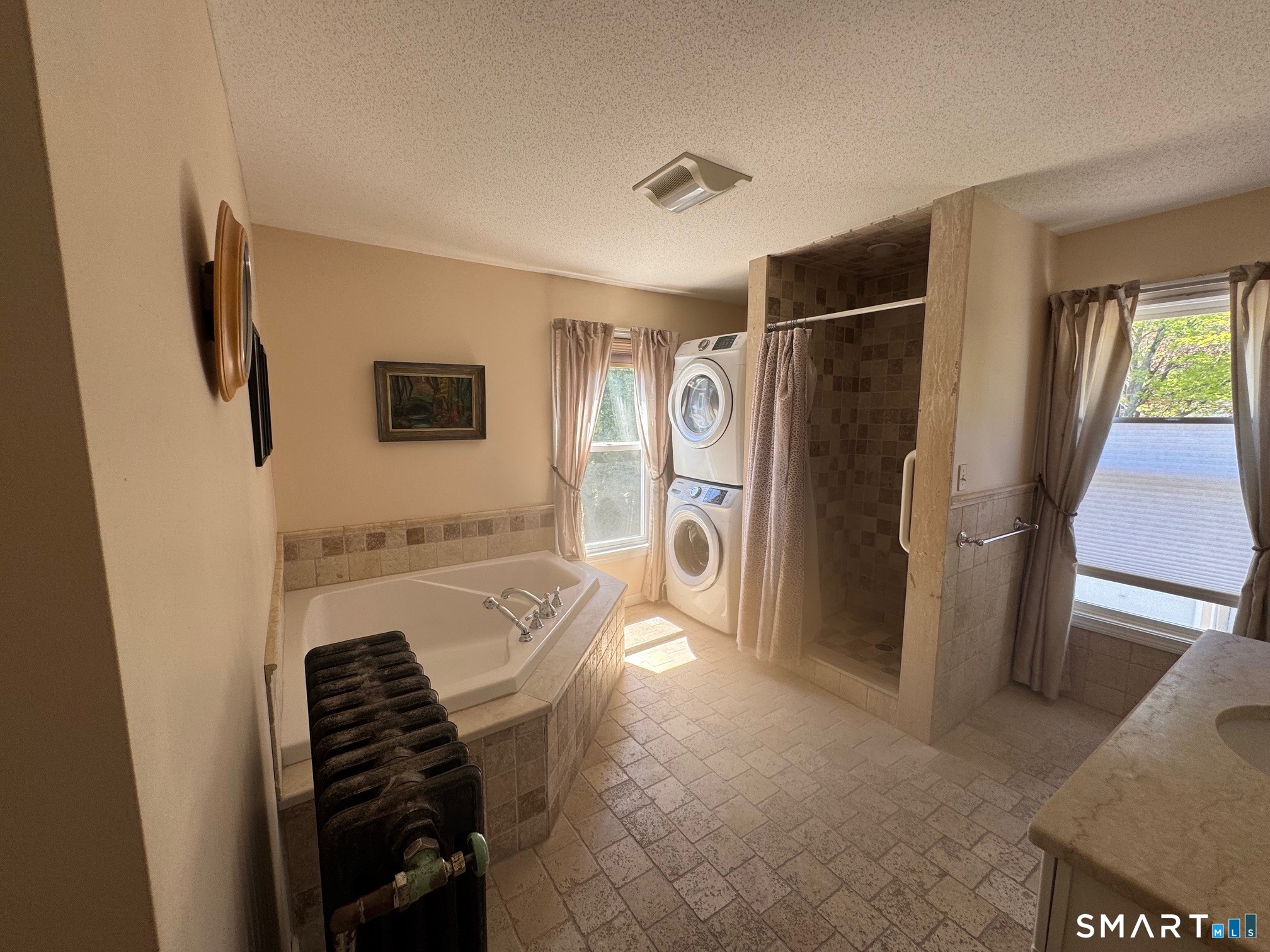 217 Walnut Street Winchester, CT 06098 - Photo 12 of 34