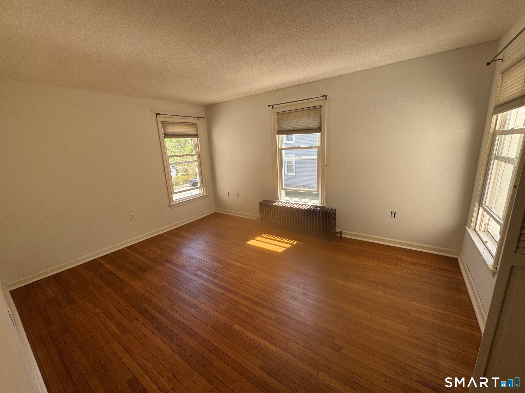 217 Walnut Street Winchester, CT 06098 - Photo 13 of 34