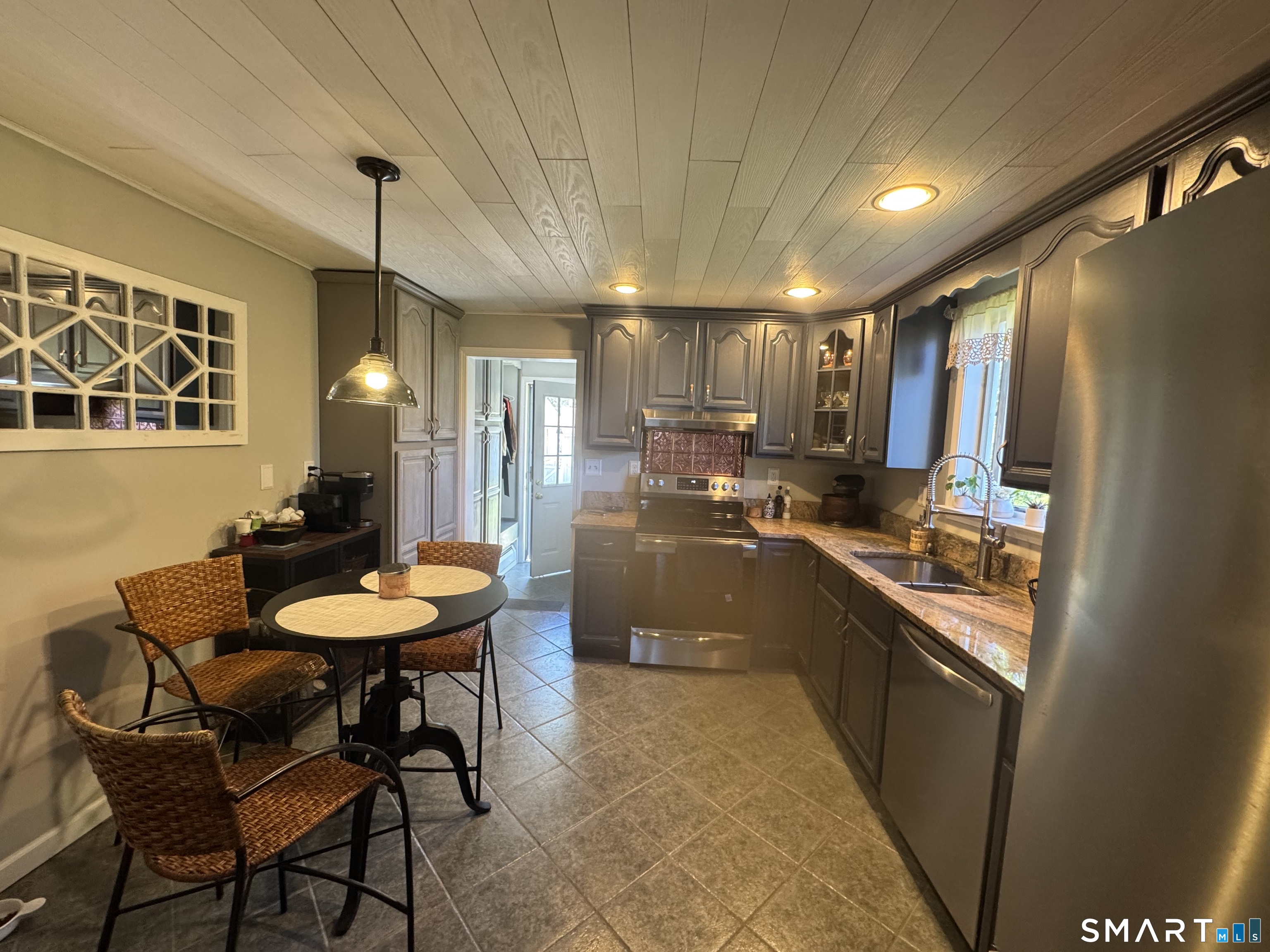 217 Walnut Street Winchester, CT 06098 - Photo 20 of 34