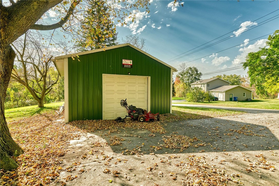 16 Pannell Road Perinton, NY 14450 - Photo 26 of 27