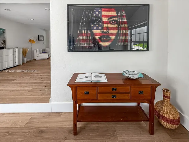 $1,200,000 | 337 Forest Hill Boulevard, West Palm Beach, FL 33405