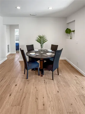 $1,200,000 | 337 Forest Hill Boulevard, West Palm Beach, FL 33405