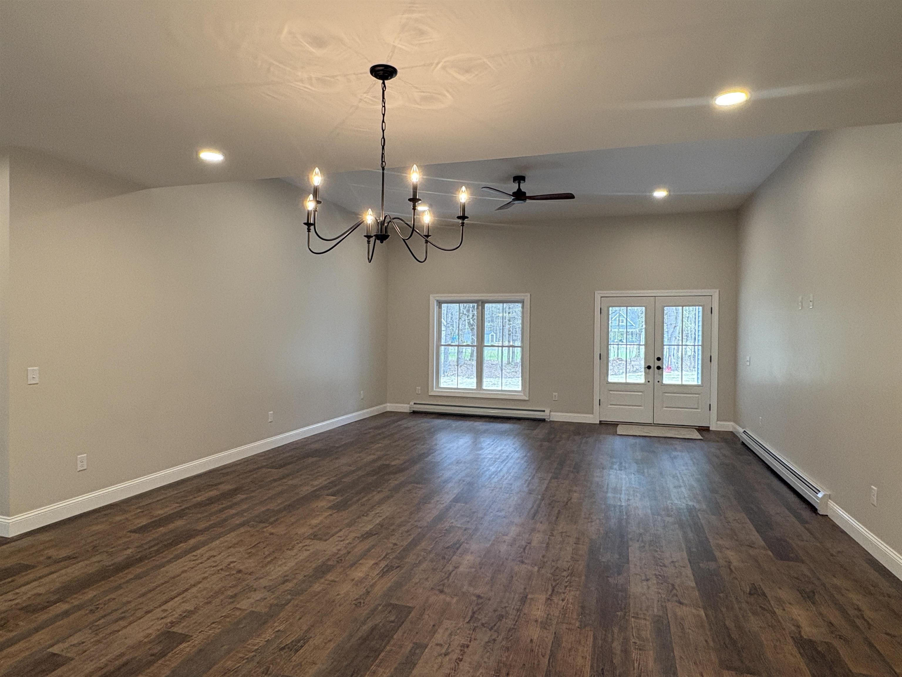 234 Oakledge Way Milton, VT 05468 - Photo 6 of 47