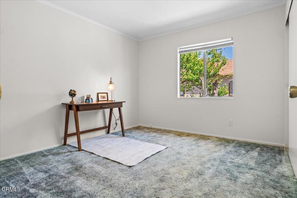 952 North Main Street Piru, CA 93040 - Photo 9 of 22 09-DSC02739