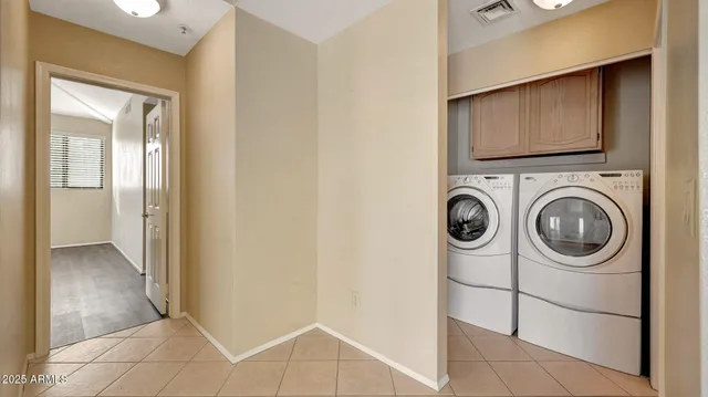 $350,000 | 19400 North Westbrook Parkway, Unit 333, Peoria, AZ 85382