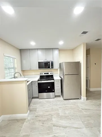 $1,250 | 420 Alabama Street, Unit 2, Lake Wales, FL 33853