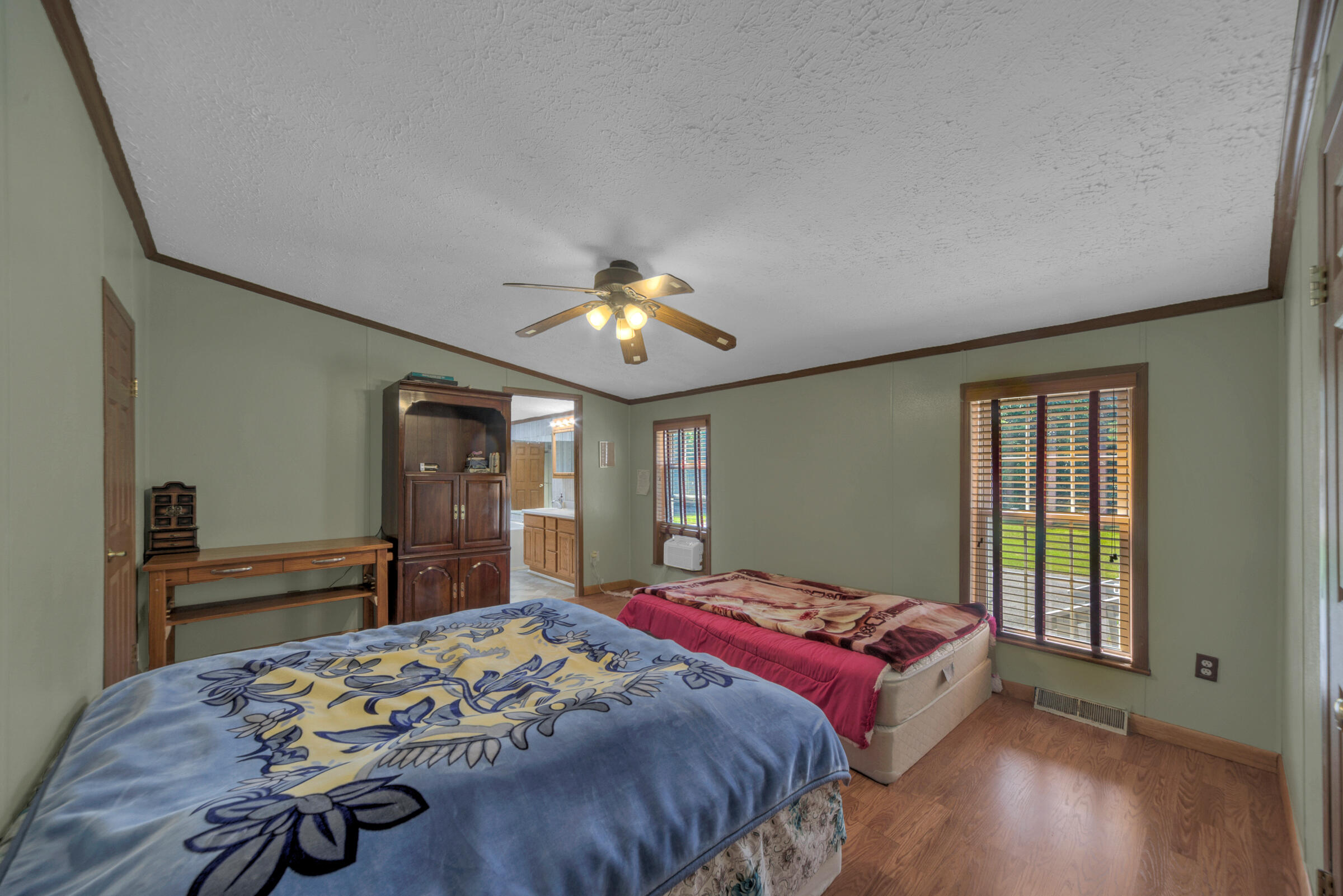 28 Genthner Way Topsham, ME 04086 - Photo 10 of 40 108502gr0010