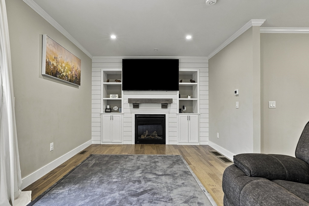 274 Providence Road, Unit 8 Grafton, MA 01560 - Photo 9 of 40 Gallery Image 9
