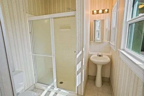 $996,000 | 10436 La Tuna Canyon Road, Sun Valley, CA 91352