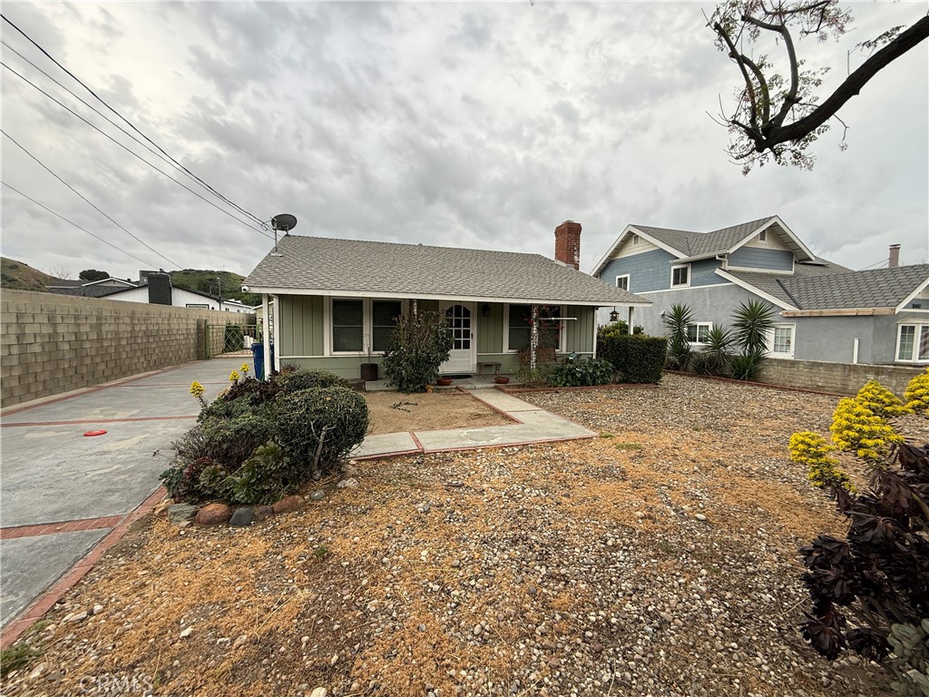 10436 La Tuna Canyon Road Sun Valley, CA 91352 - Photo 2 of 4