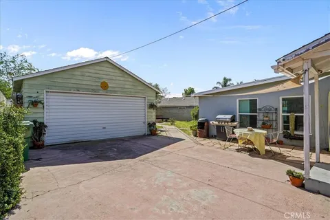 $996,000 | 10436 La Tuna Canyon Road, Sun Valley, CA 91352