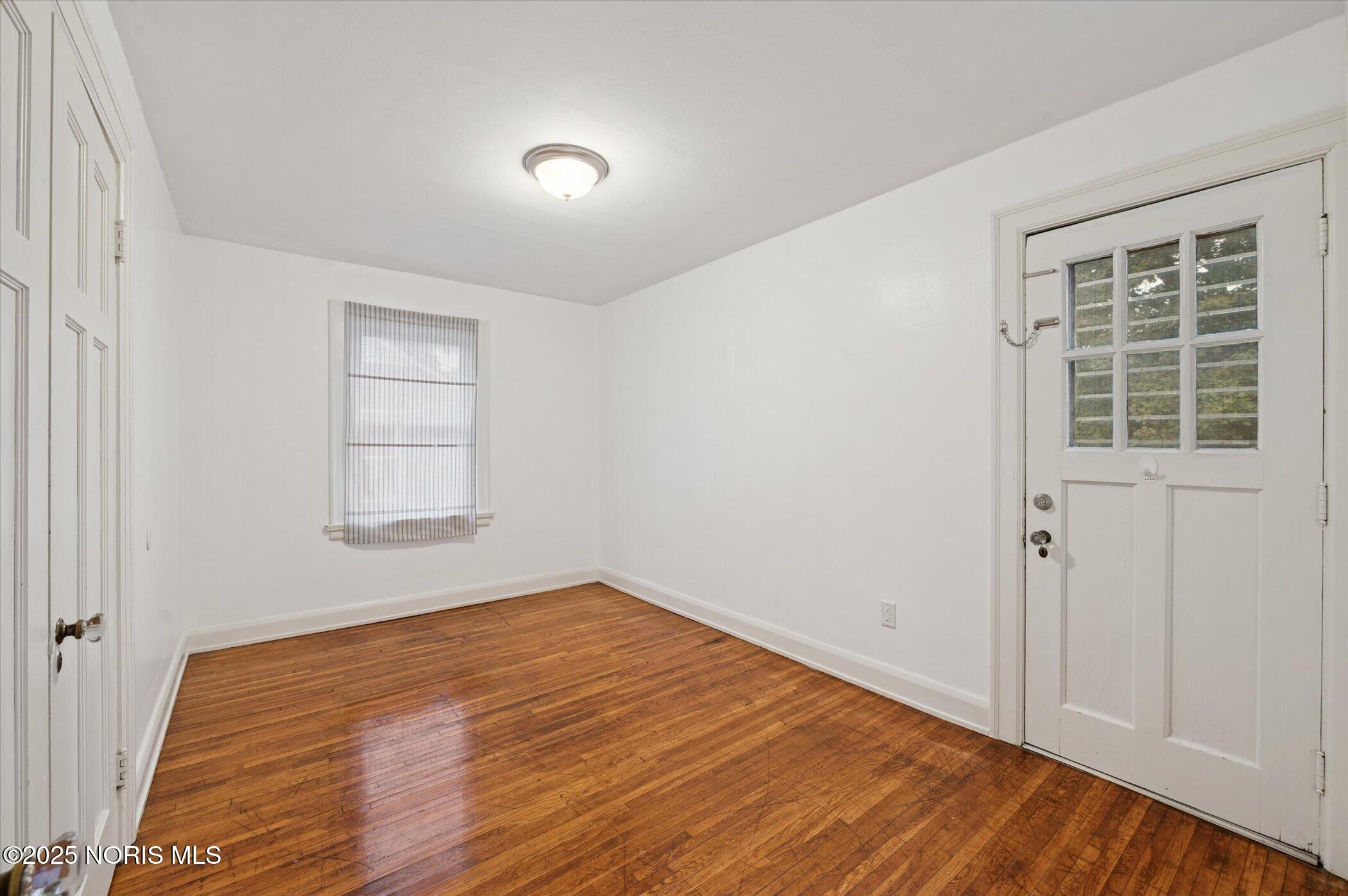 2041 Perth Street Toledo, OH 43607 - Photo 28 of 44 28-2041Perth-St-WindowStill-Photography