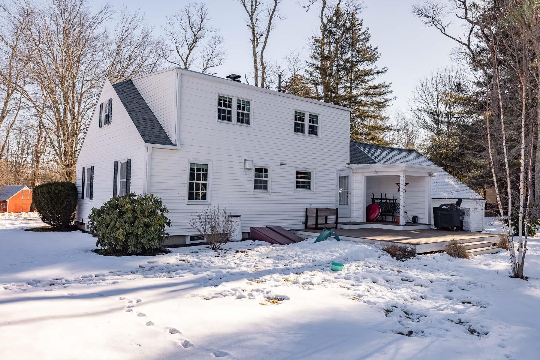 31 Freshet Road Madbury, NH 03823 - Photo 2 of 40 Gallery Image 2