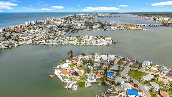 $7,500 | 14186 West Parsley Drive, Madeira Beach, FL 33708