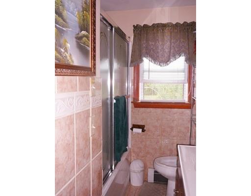 161 Lloyd Avenue Springfield, MA 01119 - Photo 15 of 27 Gallery Image 15