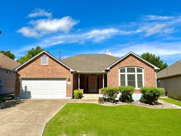 $445,000 | 413 Redbird Lane, Fredericksburg, TX 78624