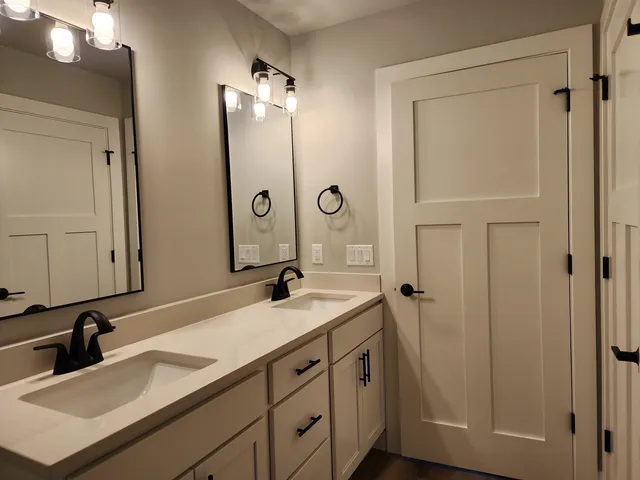 $3,000 | 4857 Lacy, Fitchburg, WI 53711