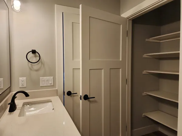 $3,100 | 4857 Lacy, Fitchburg, WI 53711