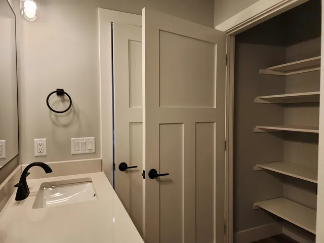 $3,000 | 4857 Lacy, Fitchburg, WI 53711