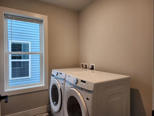 $3,000 | 4857 Lacy, Fitchburg, WI 53711