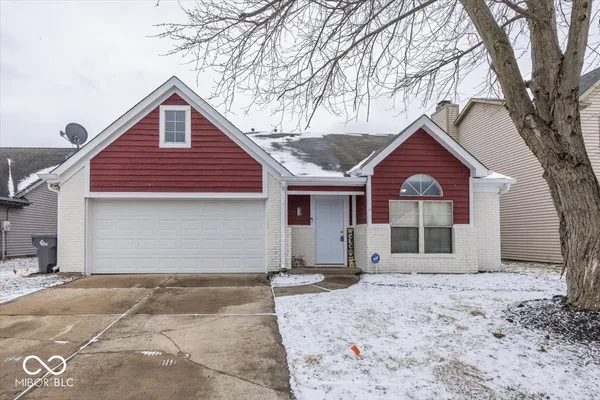 $310,000 | 8868 Pine Tree Boulevard, Indianapolis, IN 46256