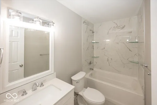 $310,000 | 8868 Pine Tree Boulevard, Indianapolis, IN 46256