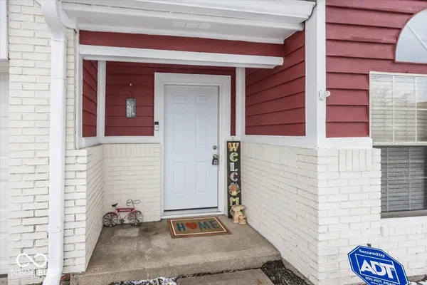 $310,000 | 8868 Pine Tree Boulevard, Indianapolis, IN 46256